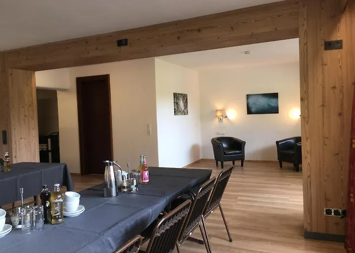 Quartier Severin بيت ضيافة بيروانغ