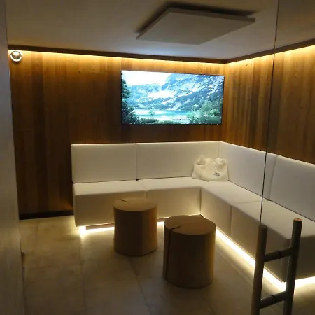 Quartier Severin ゲストハウス 3*